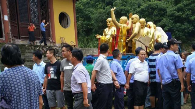 Bouddhisme en Chine,Démolition forcée,Temple bouddhiste,Violence policière