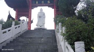 Henan : une statue de Lao-Tseu démolie
