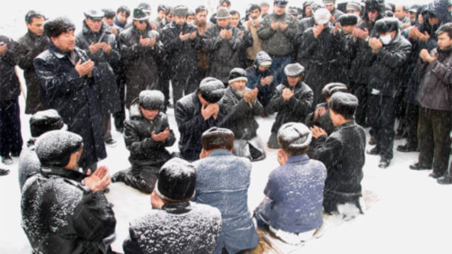 Islam en Xinjiang Chine,Musulmans Ouïghours,rites funéraires musulmans,Liberté religieuse