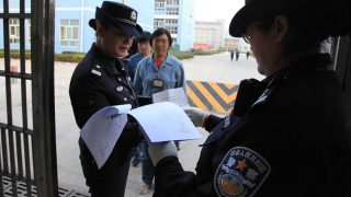 Arrêté pour avoir écrit un caractère chinois jugé dangereux