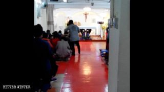 Pèlerinages interdits, le Fujian étend son emprise sur les catholiques clandestins
