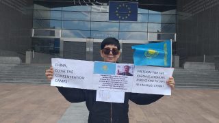 Une Kazakhe défend la liberté devant le Parlement européen